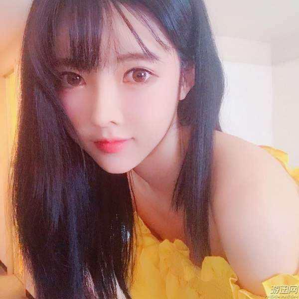 b体育在线登陆素描版